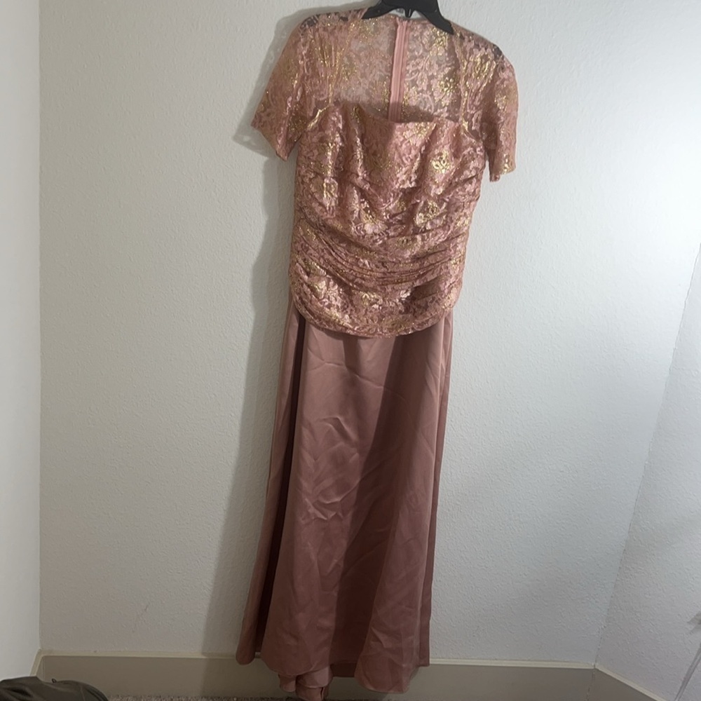 J S Collection sz 14 EMBROIDERY MESH Satin FLUTTER GOWN wedding guest evening